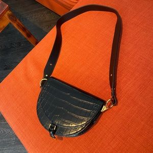 JW PEI black bag